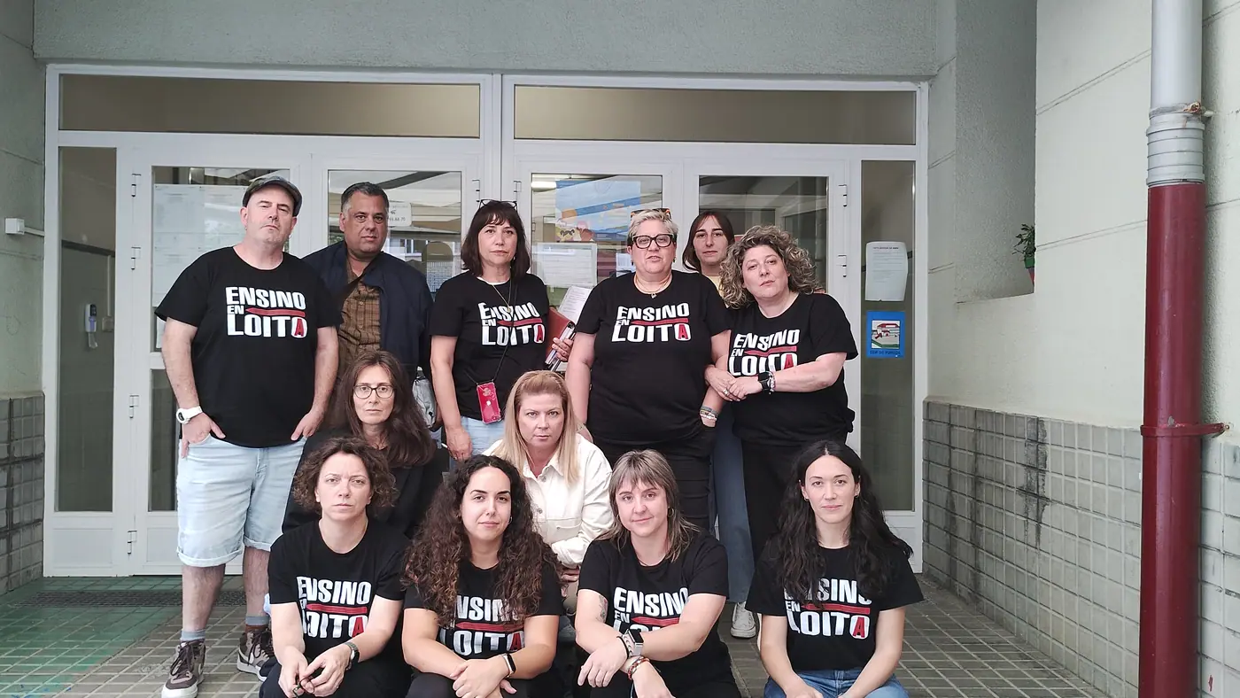 Profesorado do CEIP Ponzos nun Martes en Loita